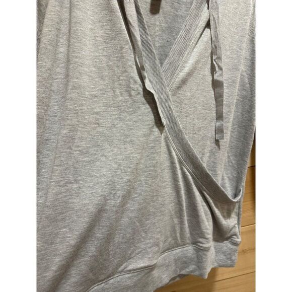 Yogalicious Women's Gray Pullover Hoodie V Neck Long Sleeve XL - Picture 4 of 7